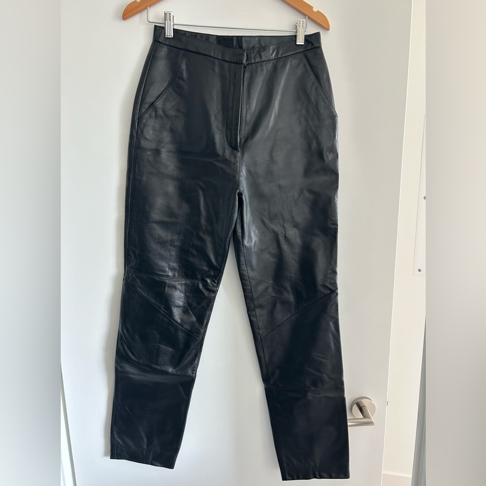 Vintage genuine leather Danier 1990s blacks pants trousers size small med w28
